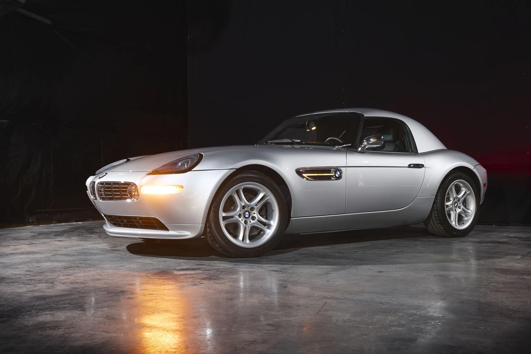 2001 BMW Z8 - Image 12 of 31