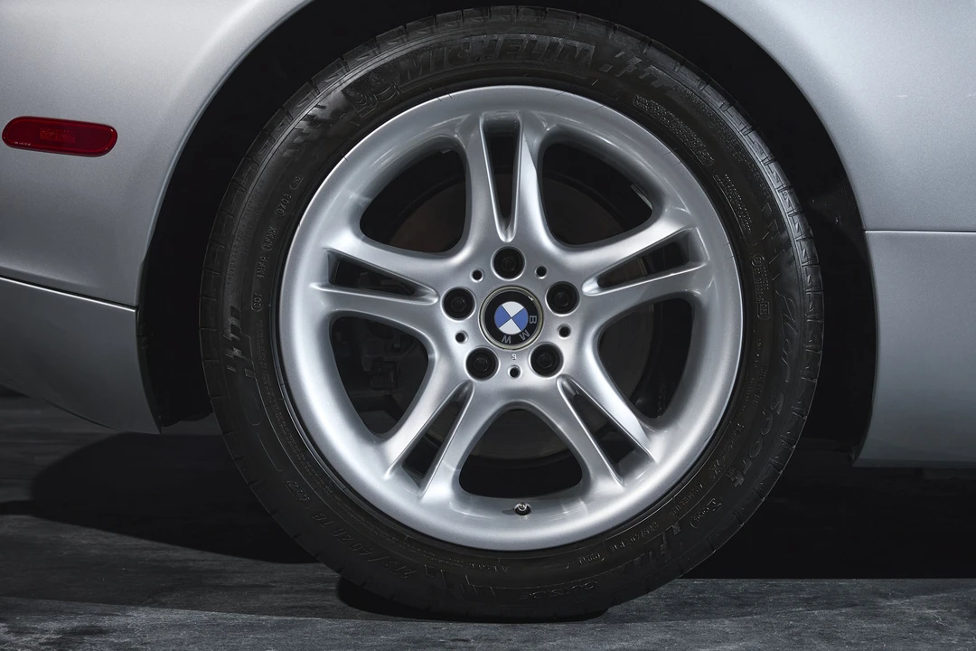 2001 BMW Z8 - Image 31 of 31