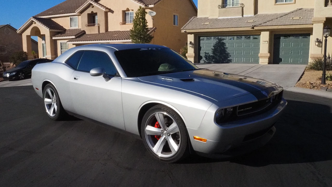 2008 Dodge Challenger SRT8 & 392 3rd Gen - Image 4 of 31
