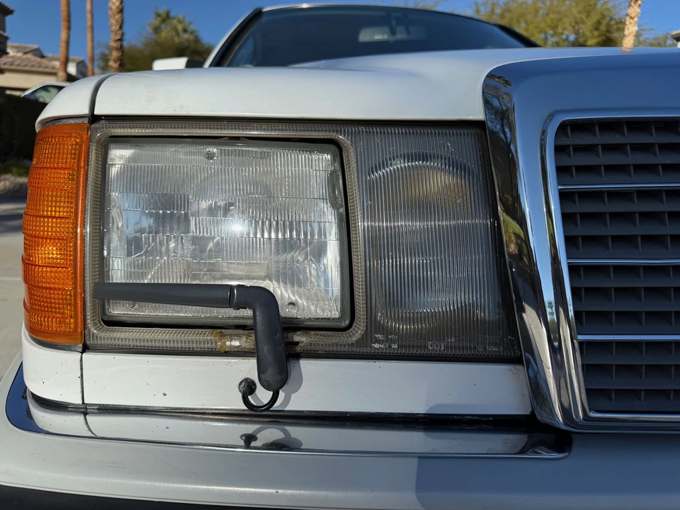 1990 Mercedes-Benz W124 E-Class - Image 16 of 31