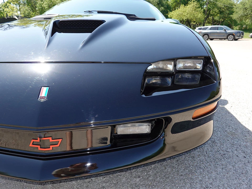 1996 Chevrolet Camaro SS 4th Gen - Image 20 of 31