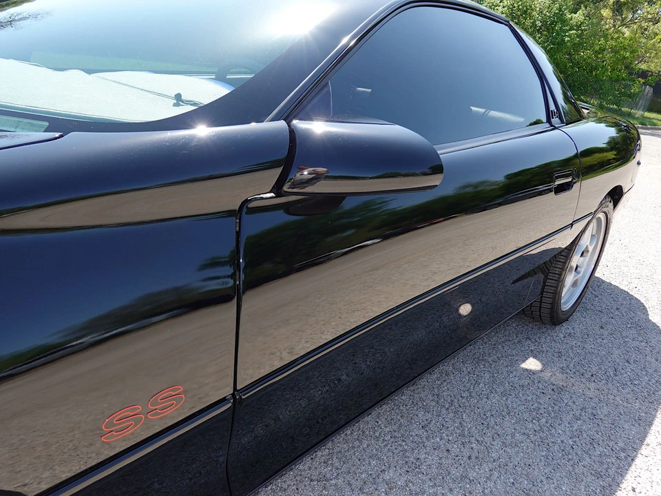 1996 Chevrolet Camaro SS 4th Gen - Image 17 of 31