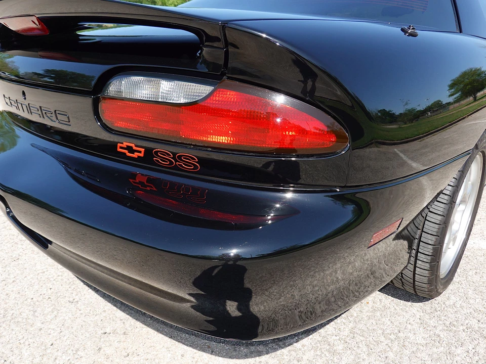 1996 Chevrolet Camaro SS 4th Gen - Image 30 of 31