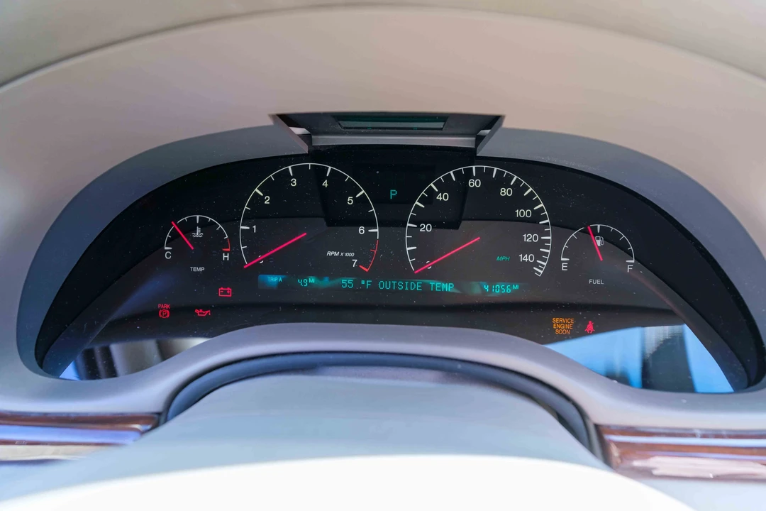 1998 Cadillac Seville - Image 28 of 31