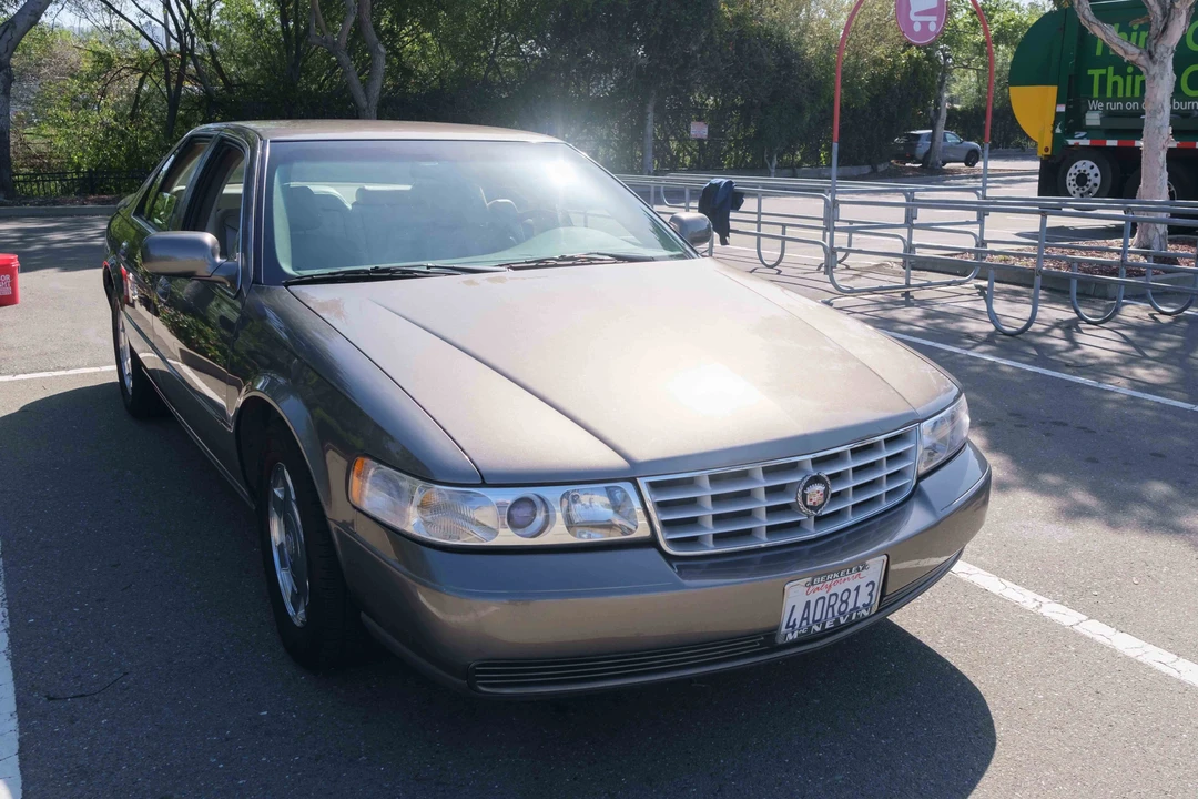 1998 Cadillac Seville - Image 3 of 31