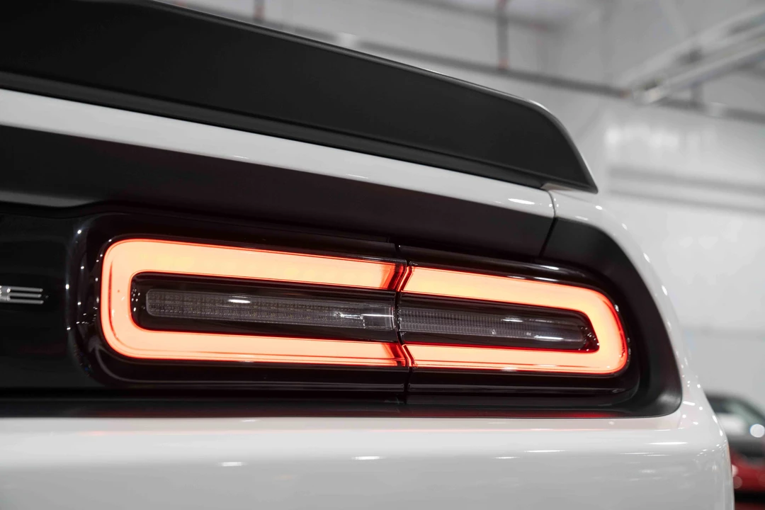 2015 Dodge Challenger SRT8 & 392 3rd Gen - Image 20 of 31