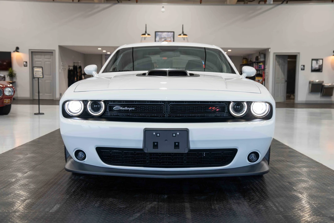 2015 Dodge Challenger SRT8 & 392 3rd Gen - Image 2 of 31