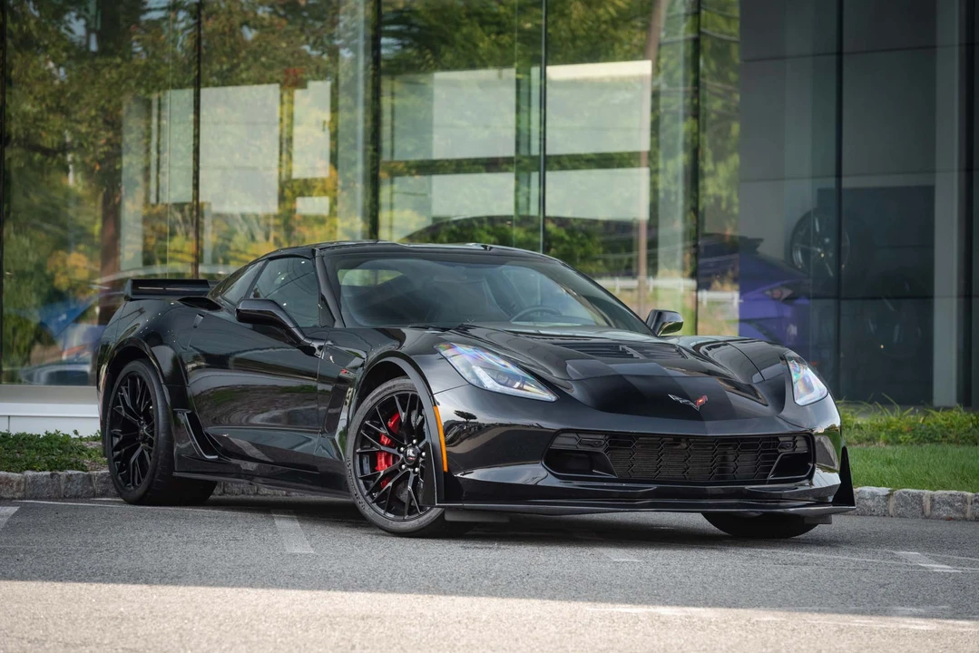 2017 Chevrolet Corvette C7 Z06 - Image 2 of 31