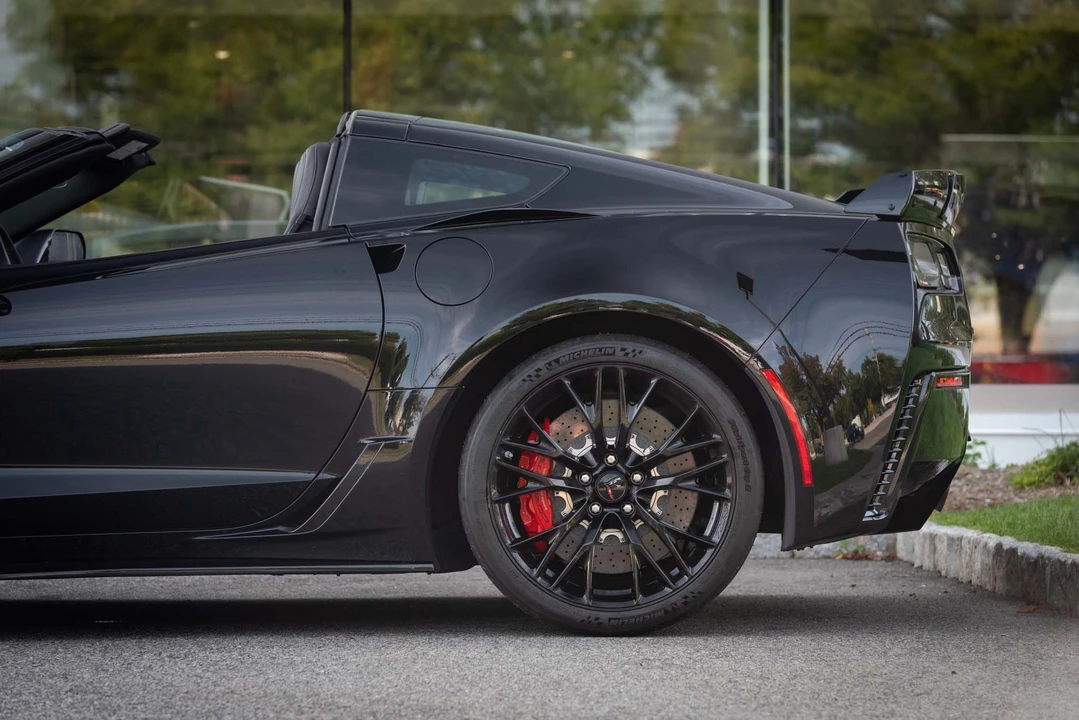 2017 Chevrolet Corvette C7 Z06 - Image 28 of 31