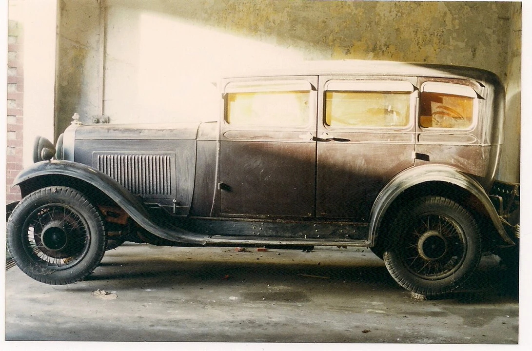 1930 Morris - Image 3 of 3