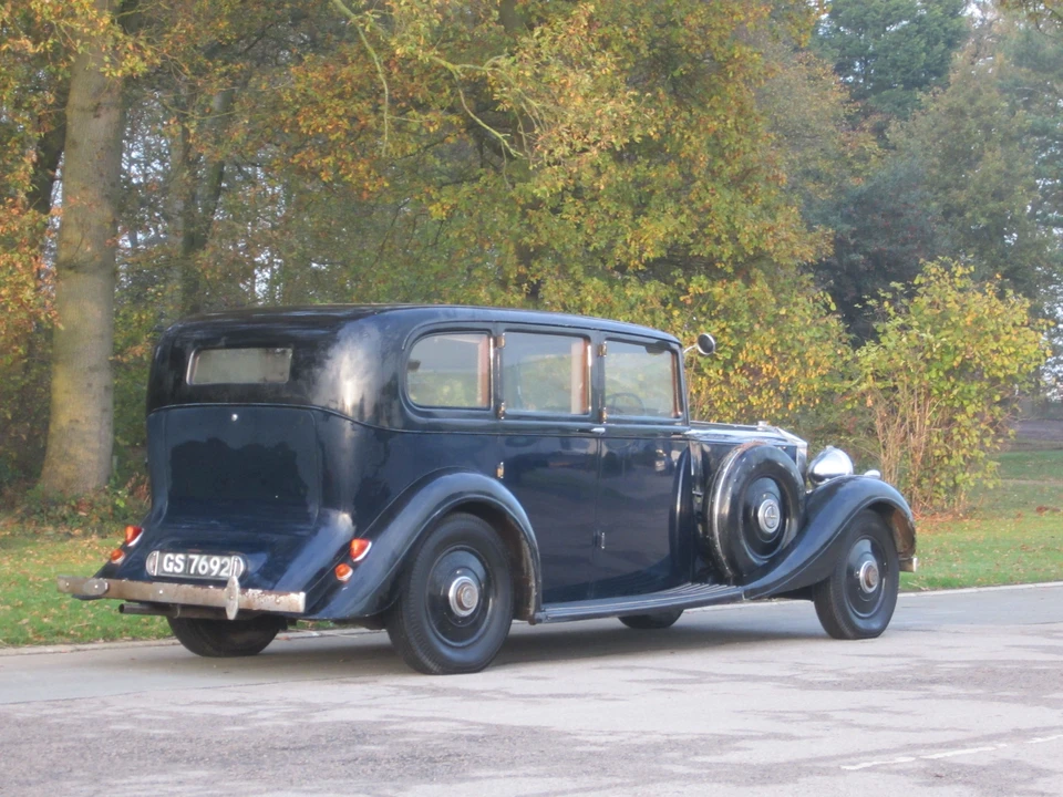 1937 Rolls-Royce Phantom III - Image 10 of 12