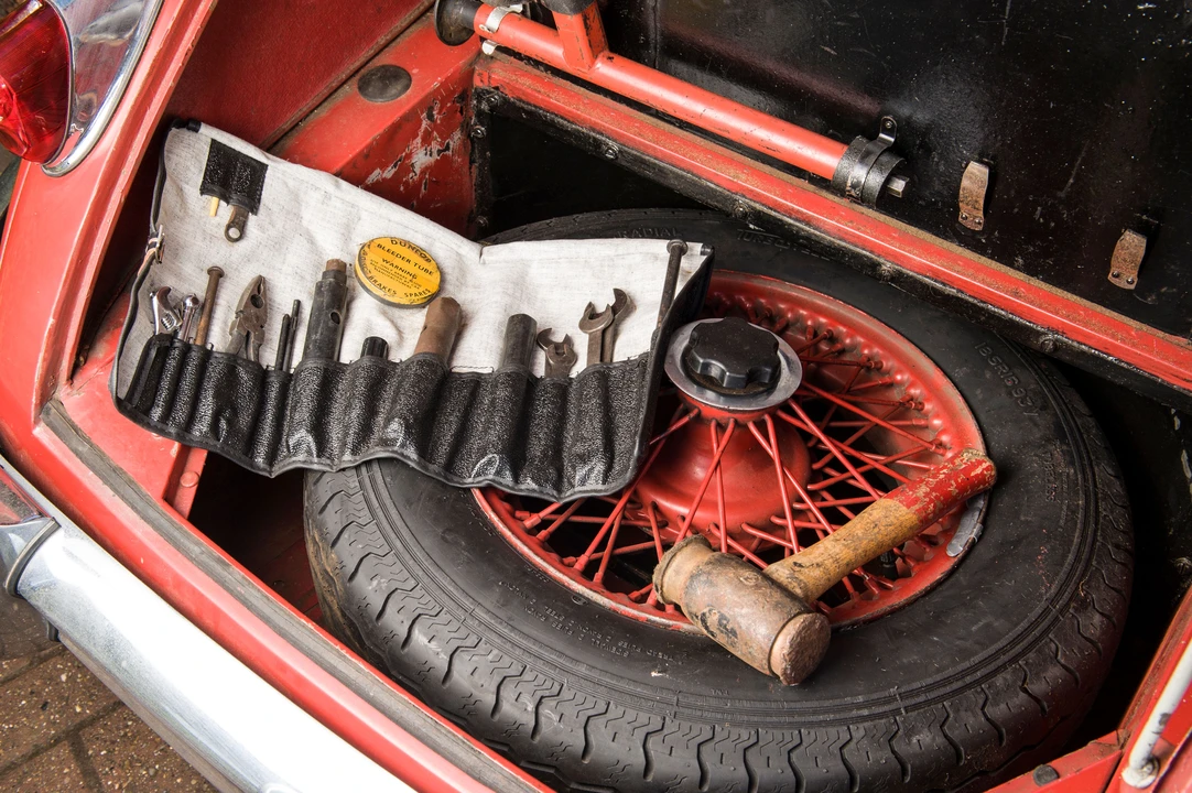 1959 Jaguar XK150 S - Image 12 of 18