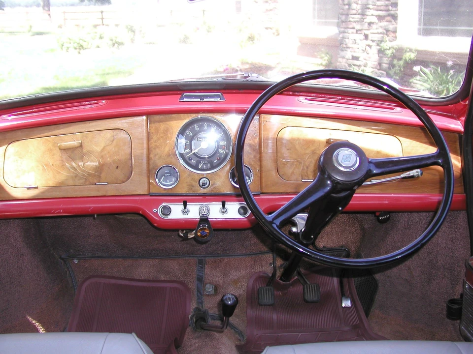 1966 Riley Elf - Image 2 of 3