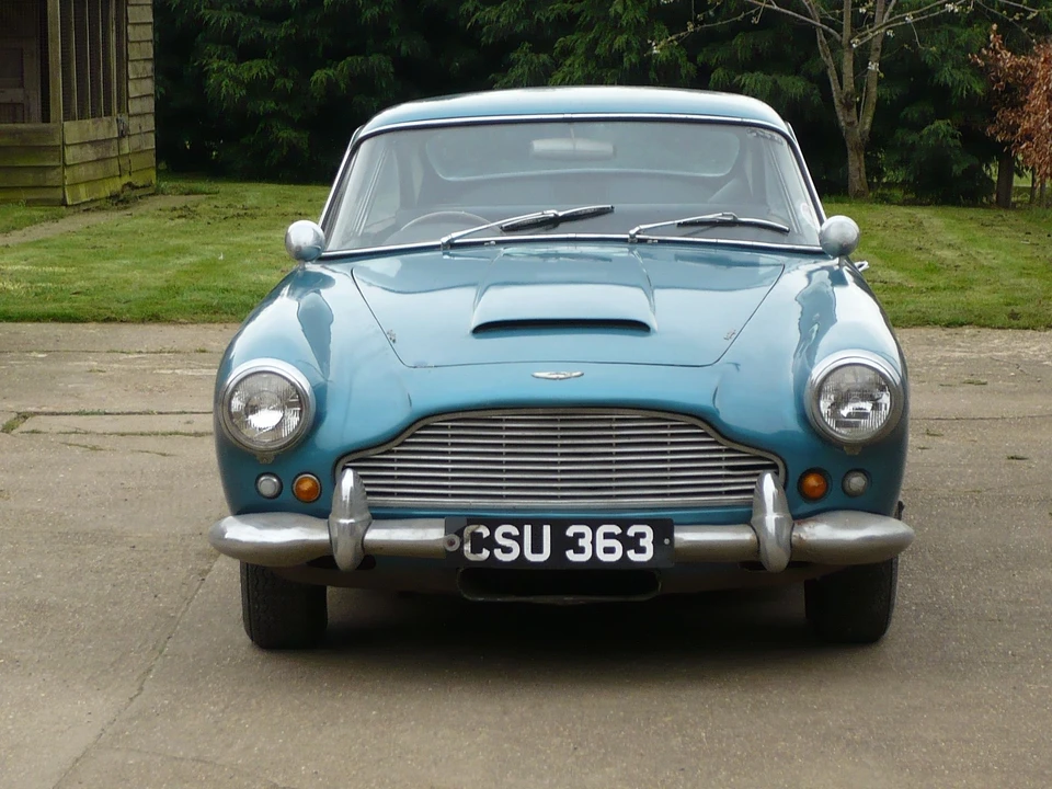 1962 Aston Martin DB4 - Image 6 of 7