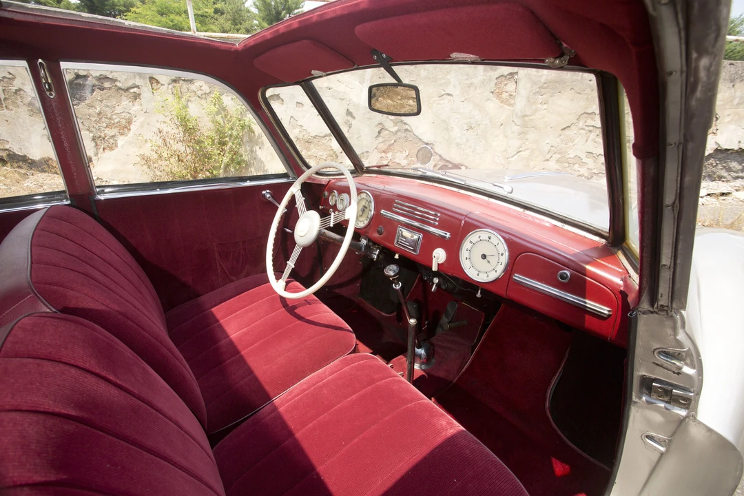 1975 Tatra - Image 29 of 31