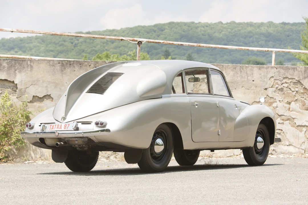1975 Tatra - Image 13 of 31