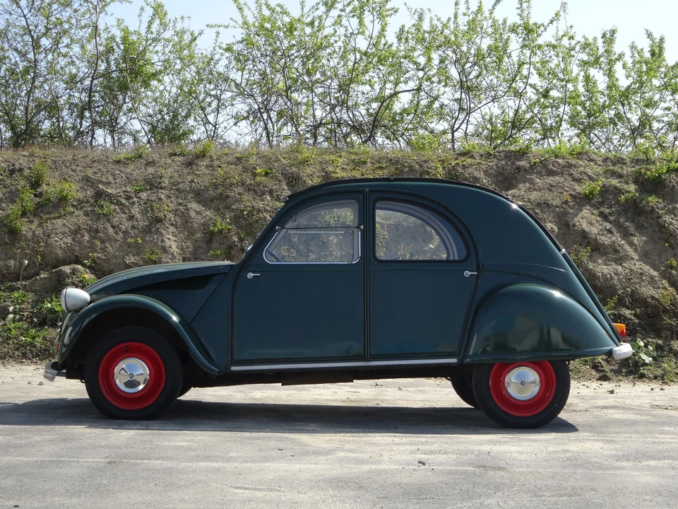 1962 Citroen 2CV - Image 7 of 9