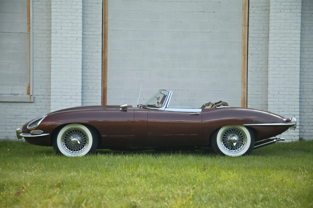1964 Jaguar E-Type Series 1 - Image 5 of 10