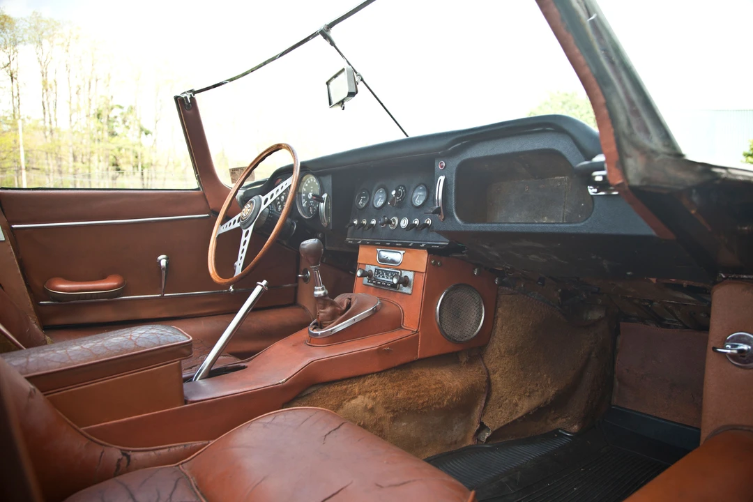 1964 Jaguar E-Type Series 1 - Image 6 of 10