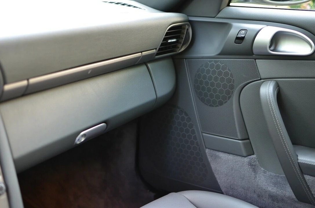 2007 Porsche 997 Carrera - Image 10 of 23
