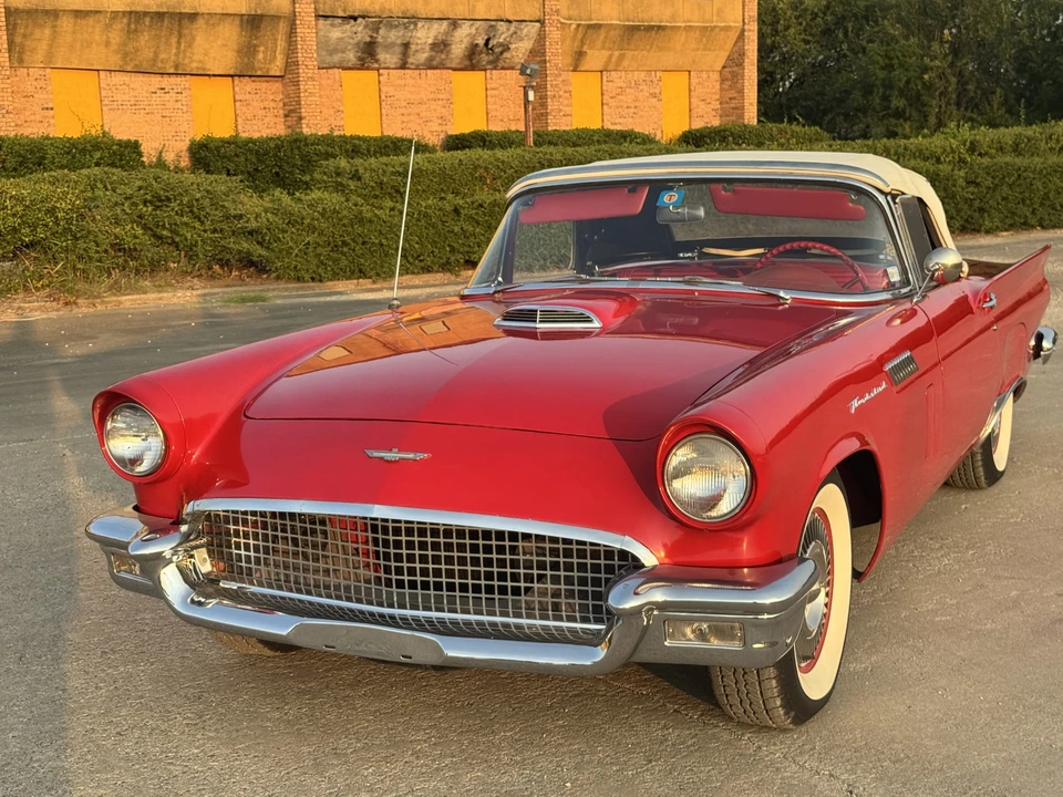 1957 Ford Thunderbird 1st Gen - Image 5 of 31