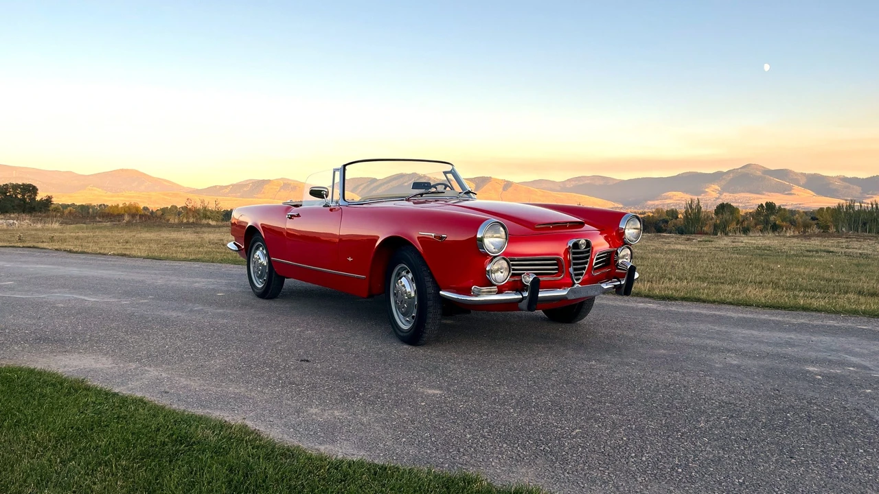 1962 Alfa Romeo 2600 - Image 2 of 31