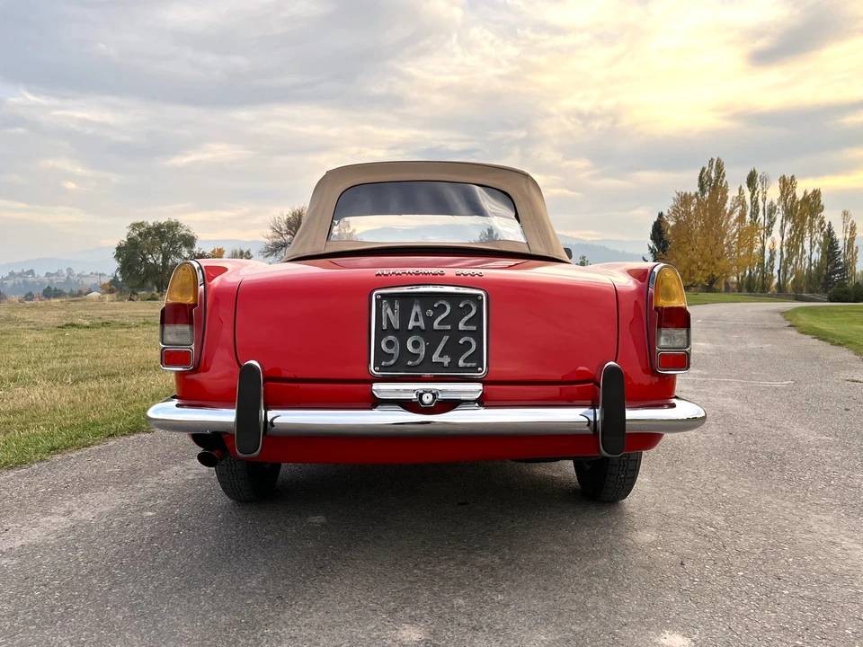 1962 Alfa Romeo 2600 - Image 19 of 31