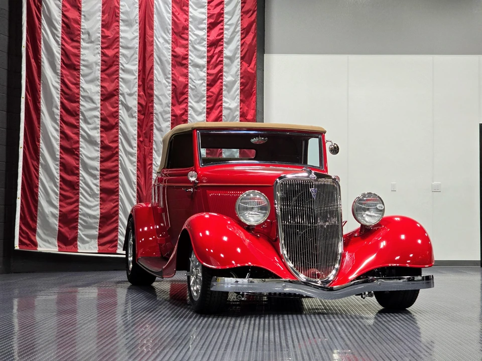 1934 Ford Model 18 & 40 - Image 30 of 31