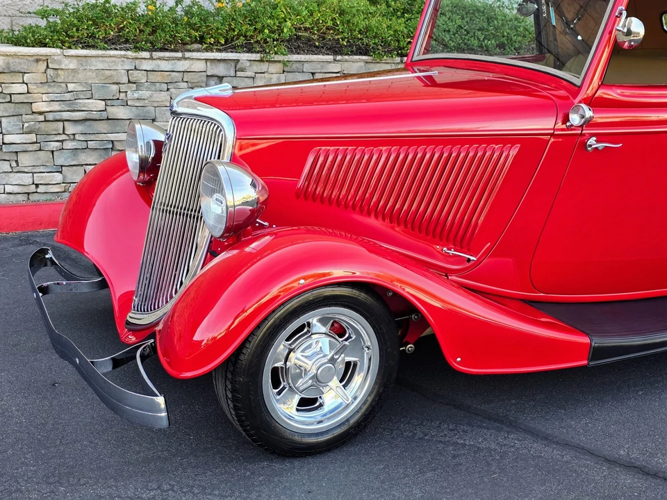 1934 Ford Model 18 & 40 - Image 14 of 31