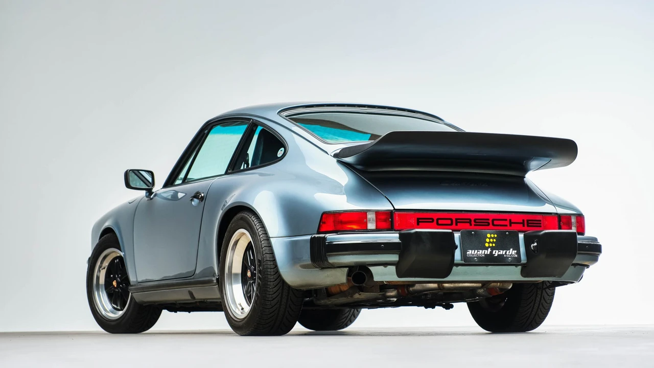 1985 Porsche 911 Carrera 3.2 - Image 14 of 31