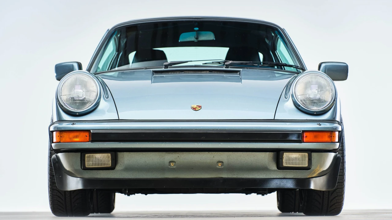 1985 Porsche 911 Carrera 3.2 - Image 20 of 31