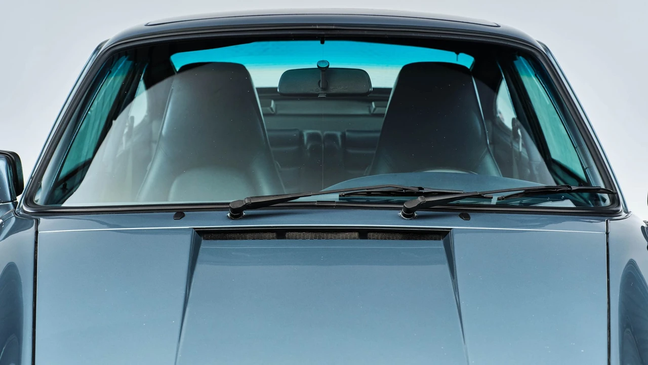 1985 Porsche 911 Carrera 3.2 - Image 30 of 31