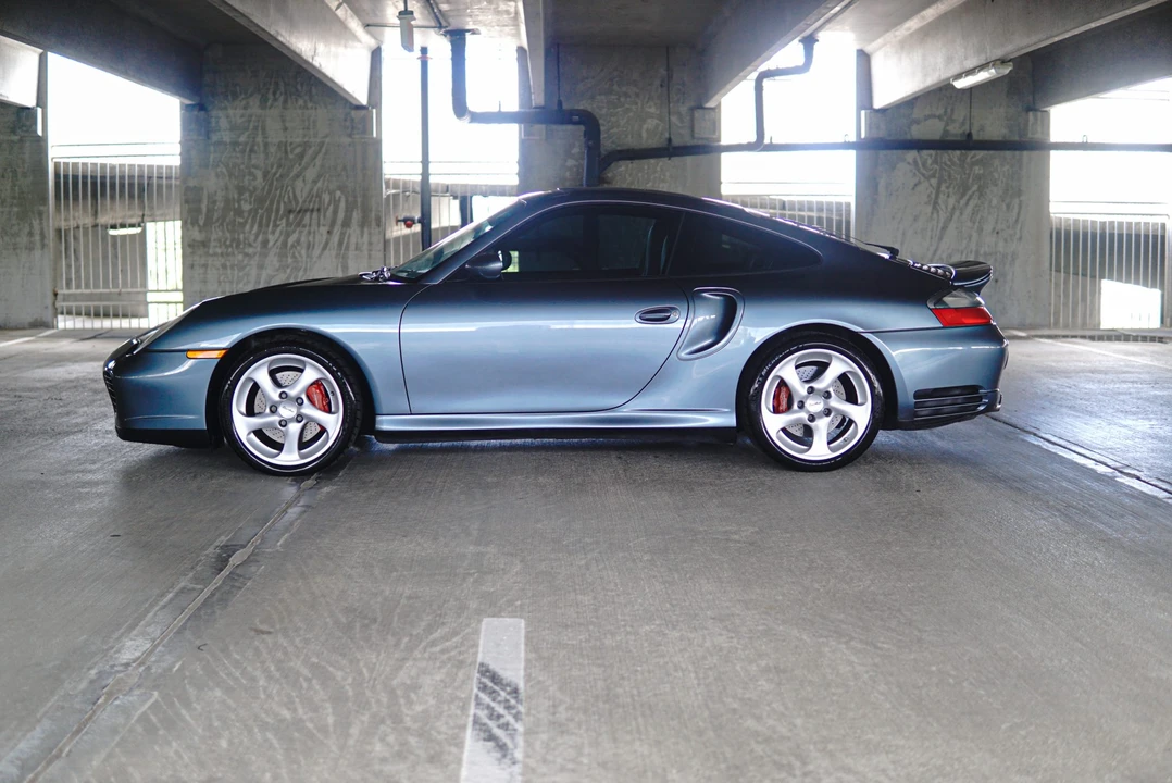2002 Porsche 996 Turbo - Image 8 of 31