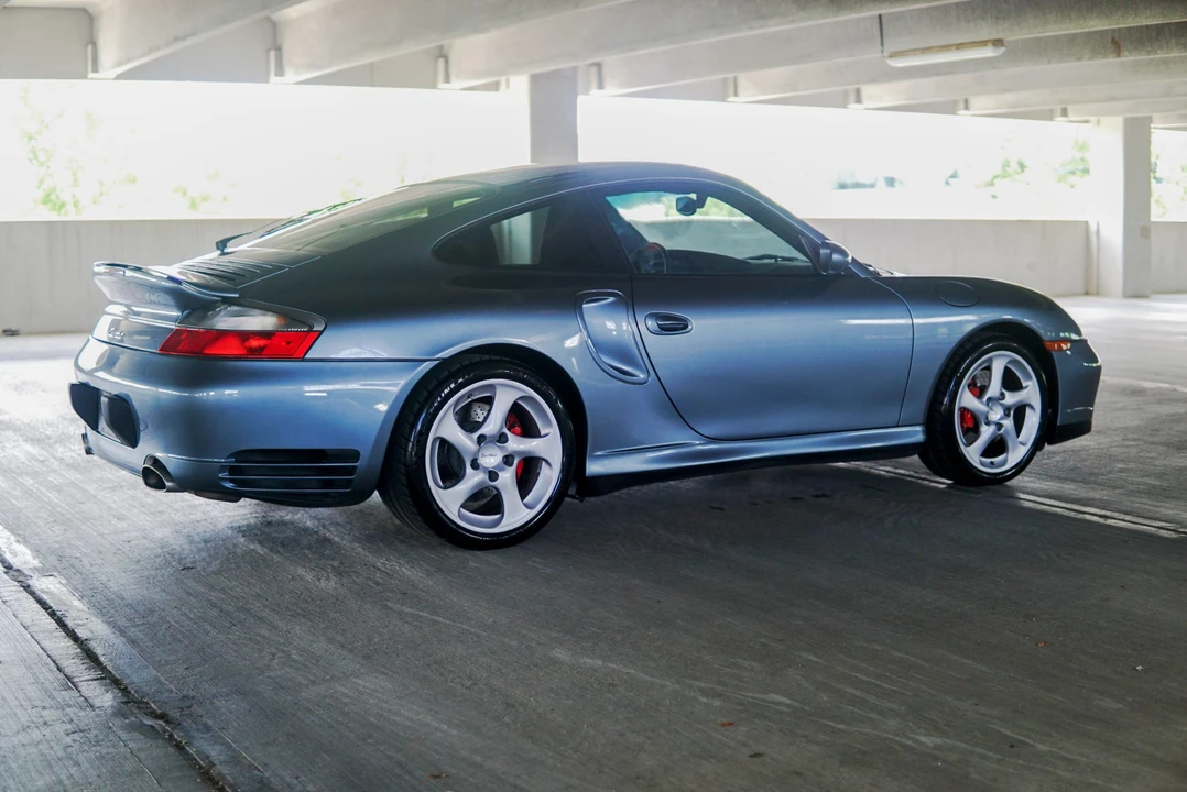 2002 Porsche 996 Turbo - Image 15 of 31