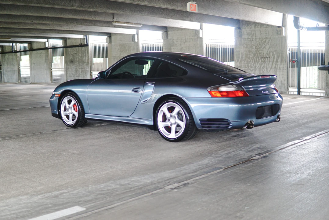 2002 Porsche 996 Turbo - Image 9 of 31