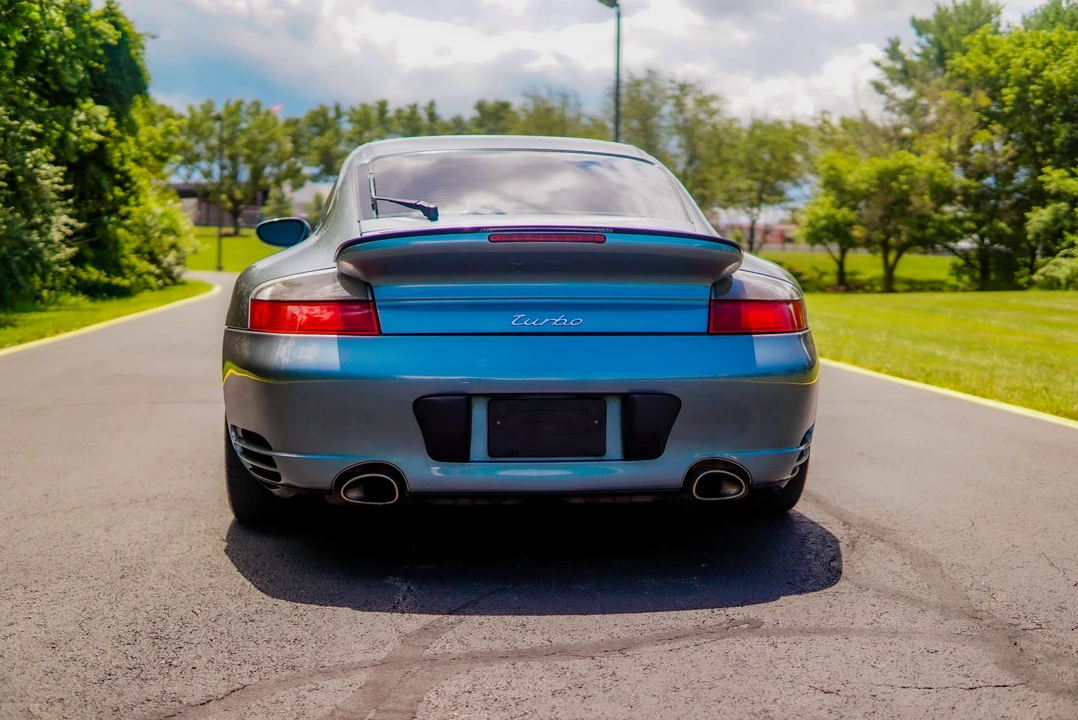2002 Porsche 996 Turbo - Image 30 of 31