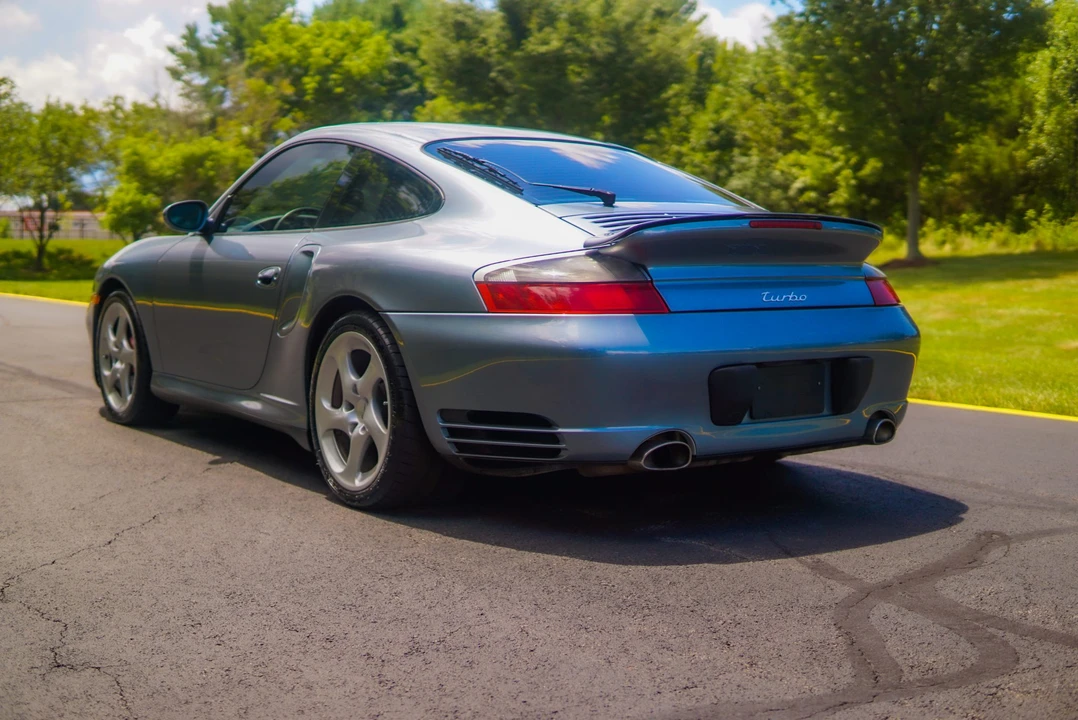 2002 Porsche 996 Turbo - Image 29 of 31