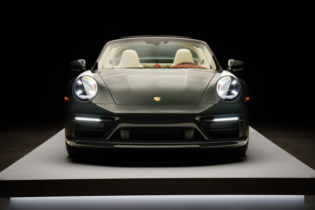 2021 Porsche 992 Targa 4 & 4S - Image 6 of 31