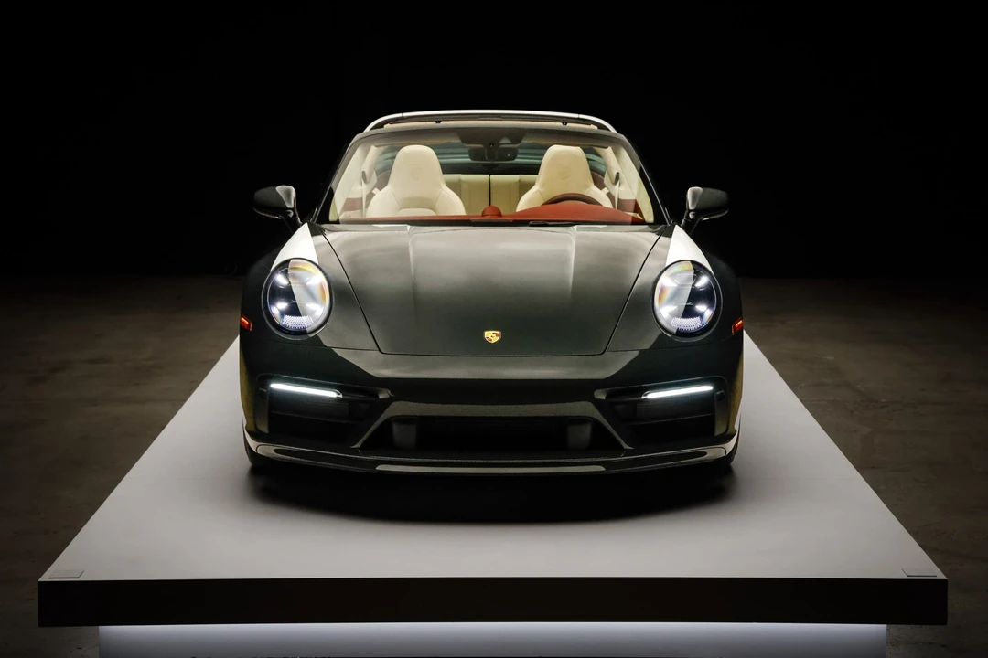 2021 Porsche 992 Targa 4 & 4S - Image 5 of 31