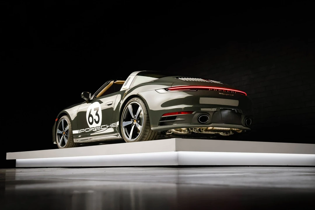 2021 Porsche 992 Targa 4 & 4S - Image 23 of 31