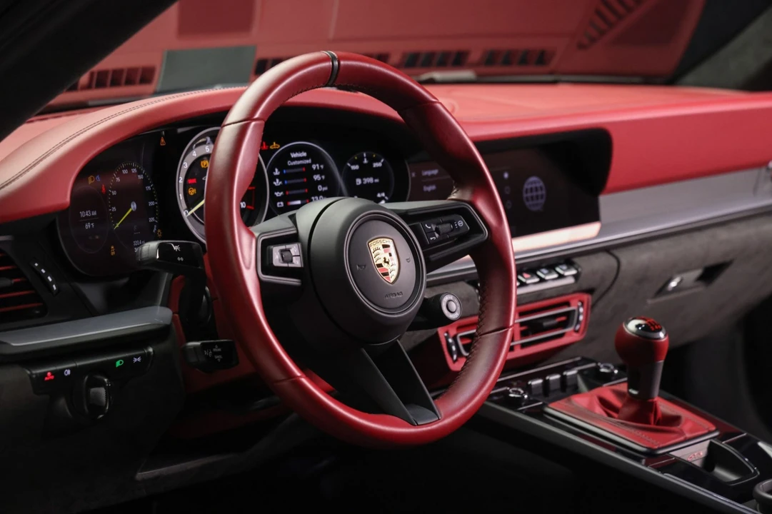 2022 Porsche 992 GT3 - Image 5 of 10