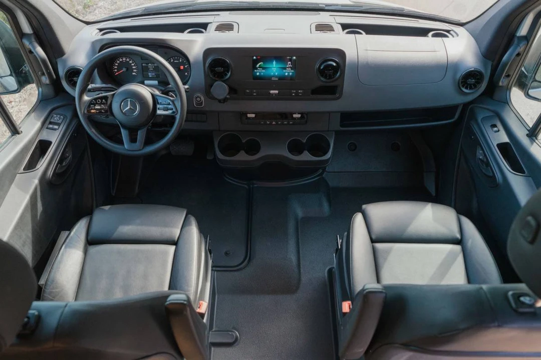 2020 Mercedes-Benz VS30 Sprinter - Image 4 of 22