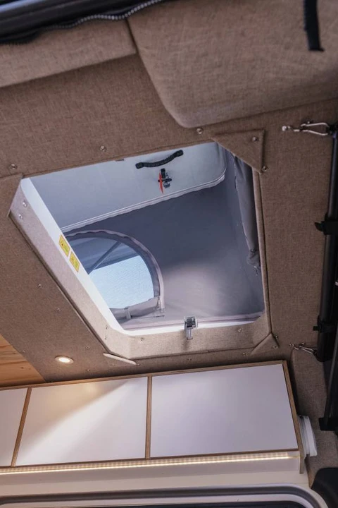 2020 Mercedes-Benz VS30 Sprinter - Image 7 of 22