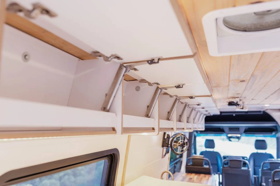 2020 Mercedes-Benz VS30 Sprinter - Image 15 of 22