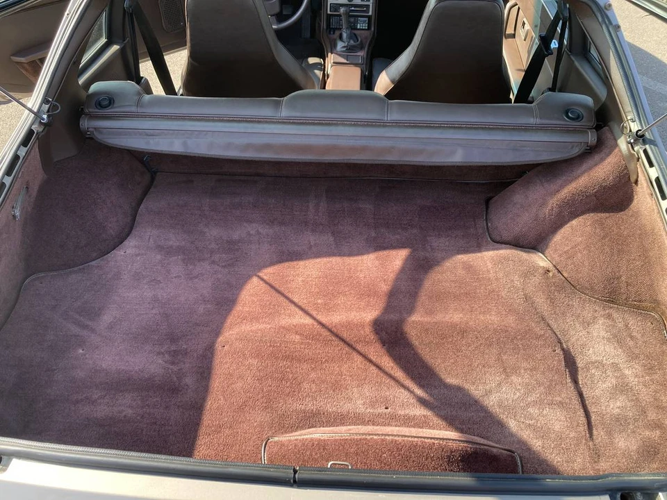 1984 Porsche 944 - Image 7 of 20