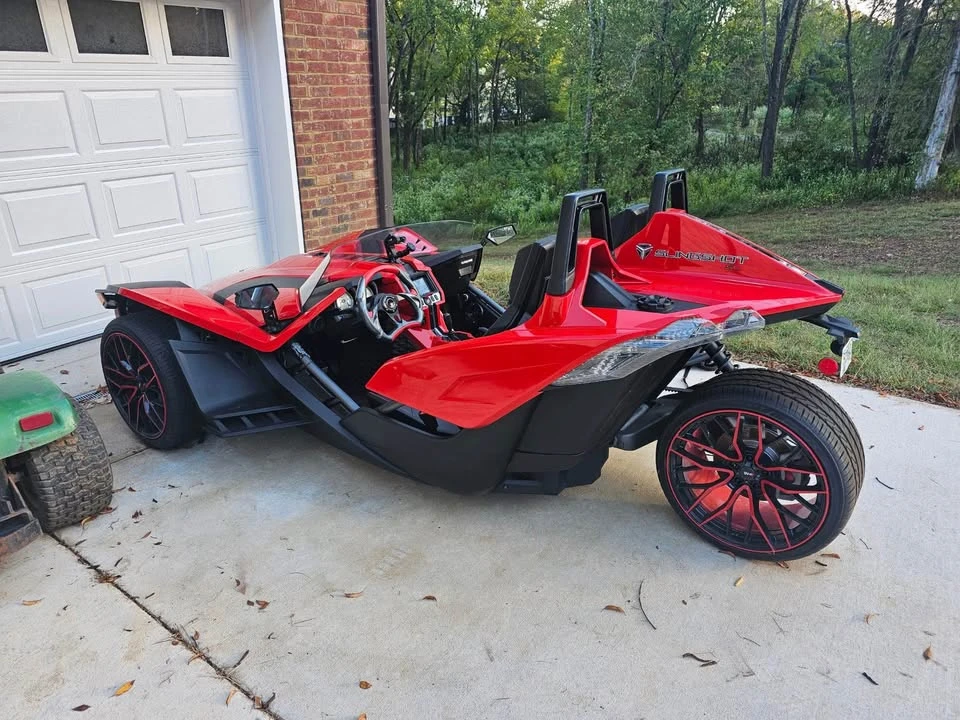Polaris Slingshot - Image 4 of 4