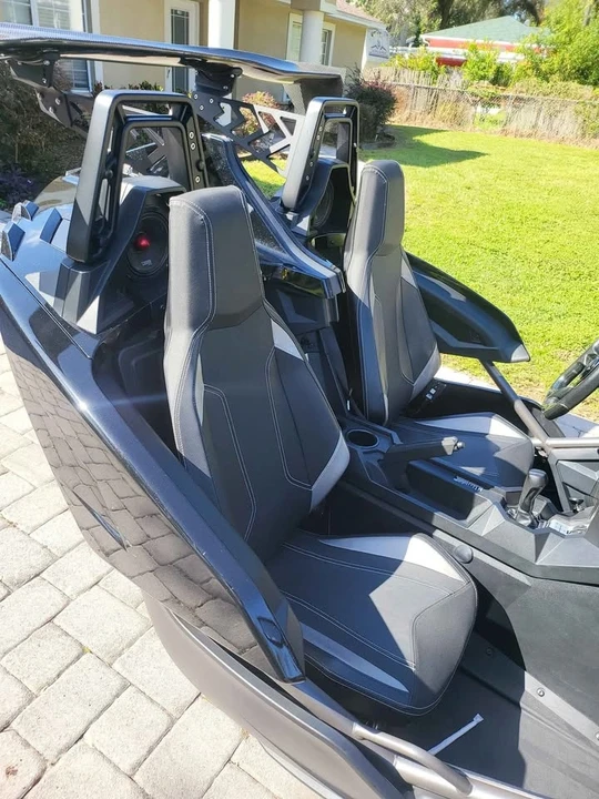 2019 Polaris Slingshot - Image 8 of 10