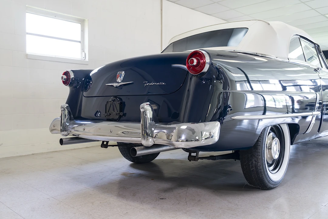 1953 Ford Crestline - Image 10 of 31