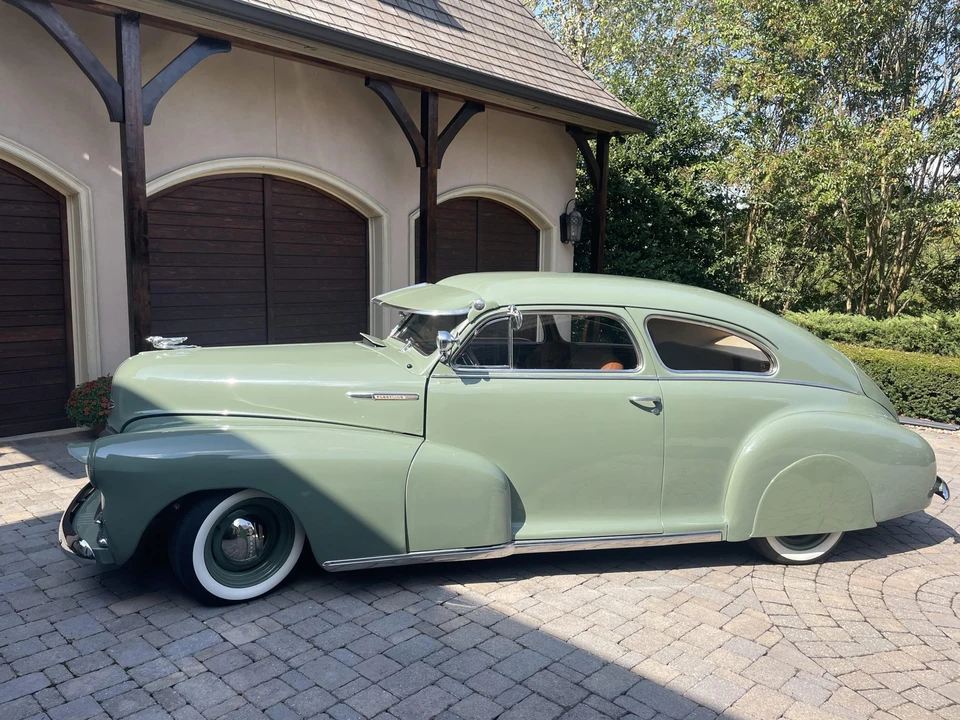 1947 Chevrolet Stylemaster & Fleetmaster & Fleetline - Image 3 of 31