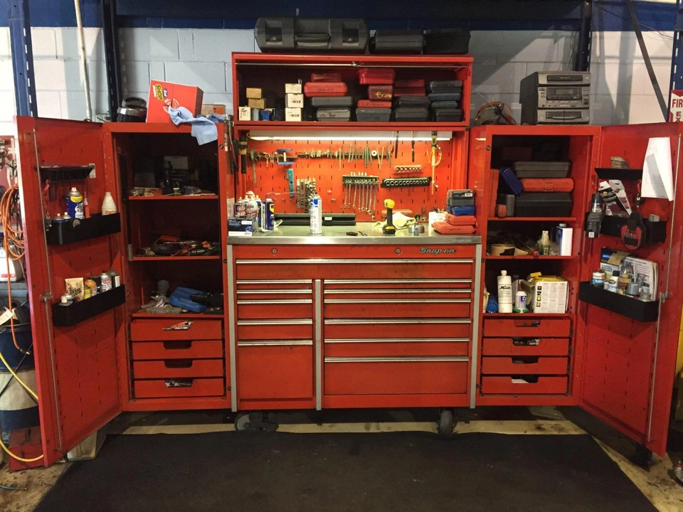 Parts & Memorabilia Tools - Image 2 of 3